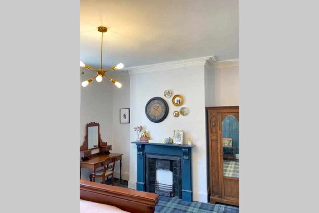 Old City Gem Flat Aberdeen Exterior foto